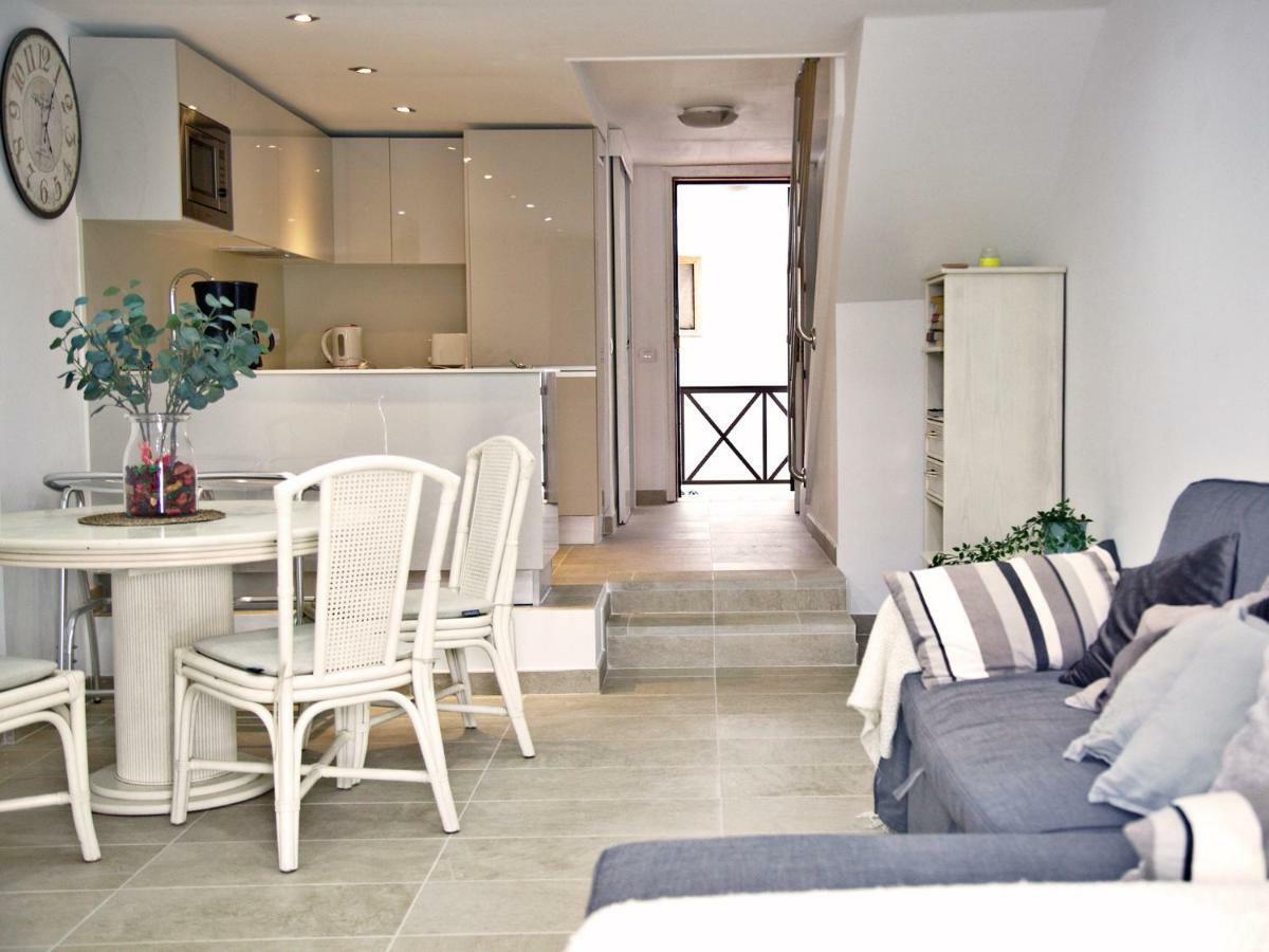 2 Min Walk To Beach - Private Solarium Bungalow Costa Adeje  Luaran gambar
