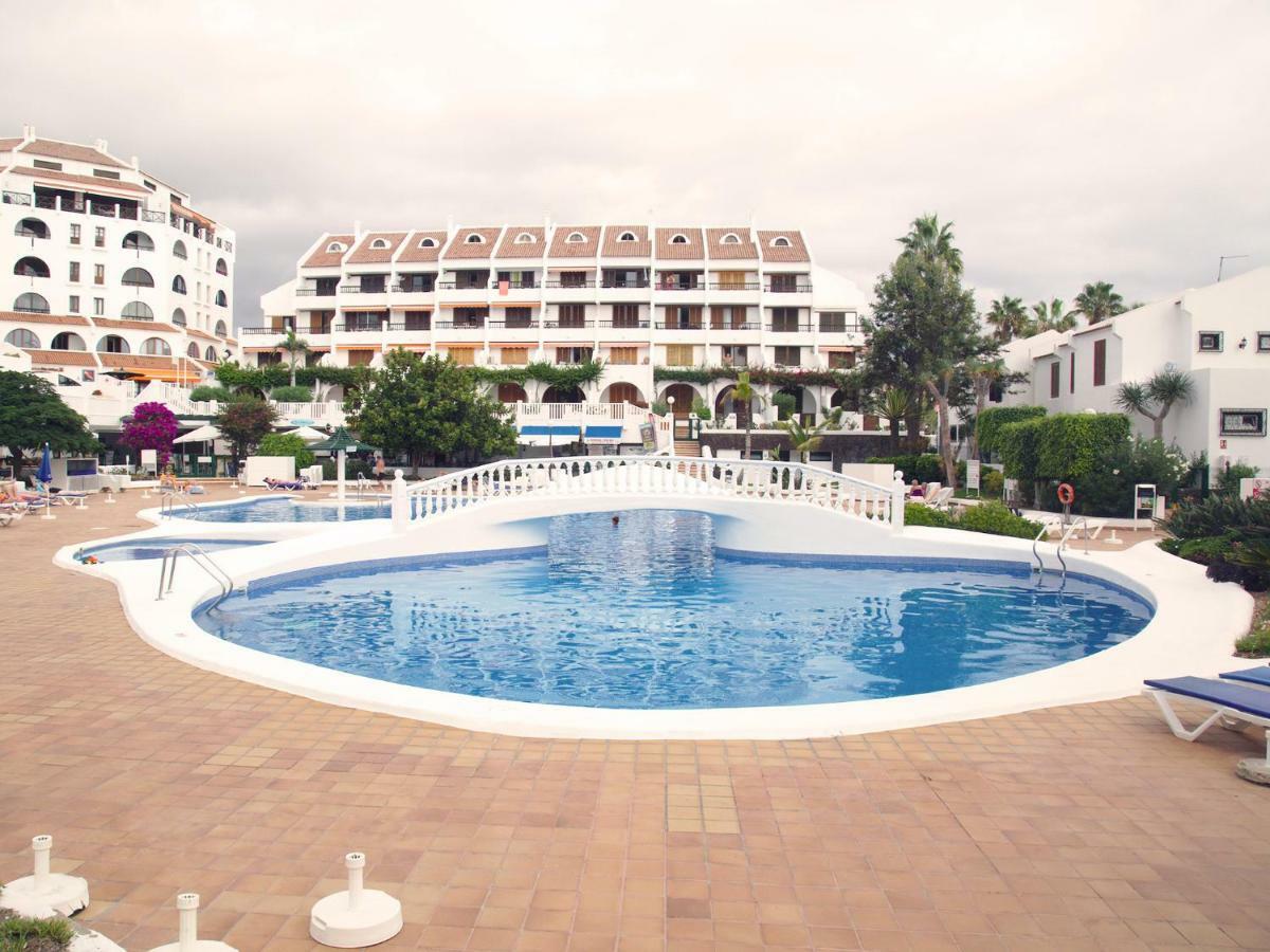 2 Min Walk To Beach - Private Solarium Bungalow Costa Adeje  Luaran gambar