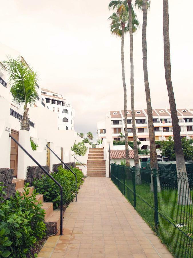 2 Min Walk To Beach - Private Solarium Bungalow Costa Adeje  Luaran gambar
